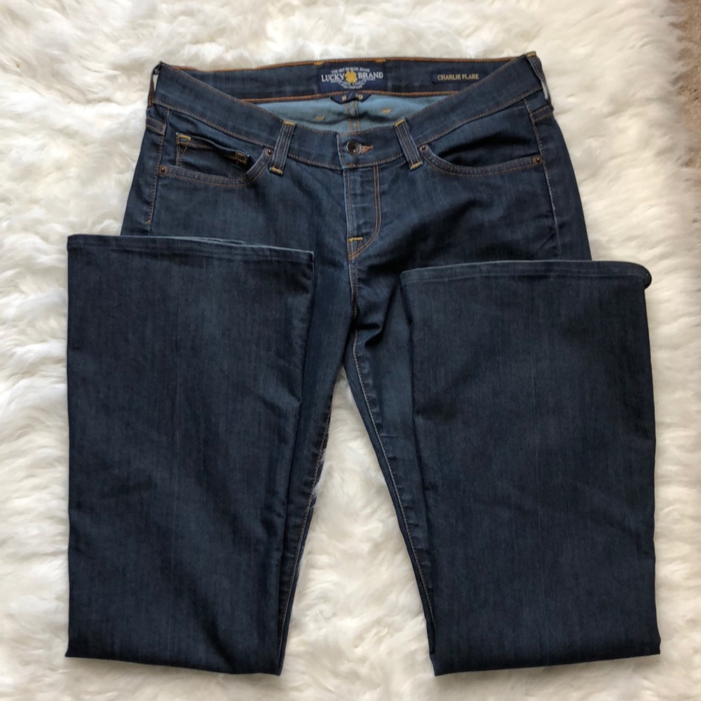 Lucky Brand Charlie Flare Size 8/29